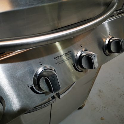 Silver 4 Burner BBQ - Image 8