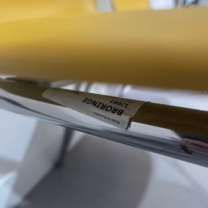 2x White and 2x Yellow IKEA BRORINGE Chairs - Image 3