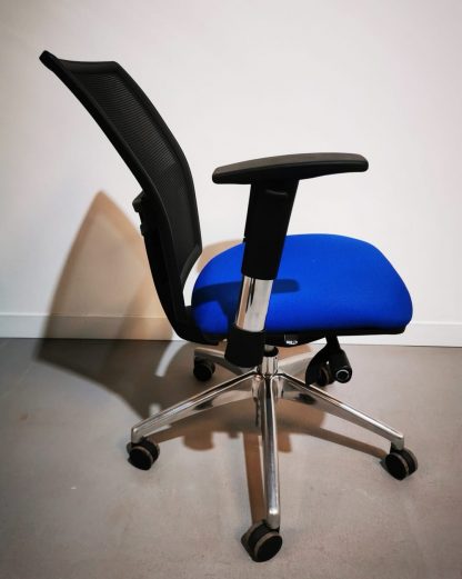 Office Chairs - Image 5