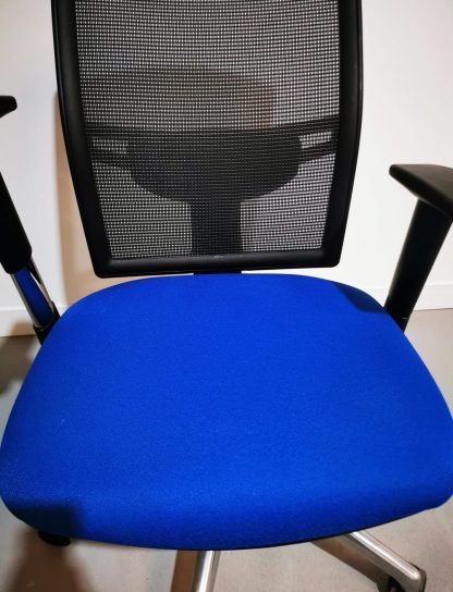 Office Chairs - Image 7