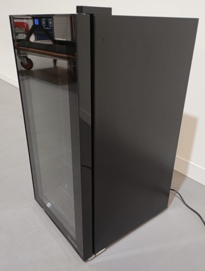 Vinotemp Wine Refrigerator - Image 4