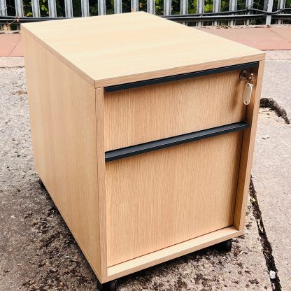 2 Draw Pedestal on Wheels With Key