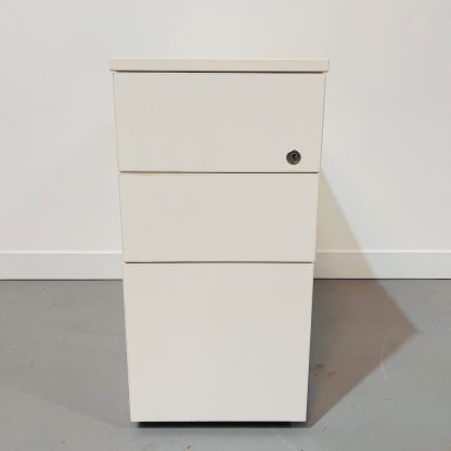 3 Draw Pedestal on Wheels Without Key - Image 4