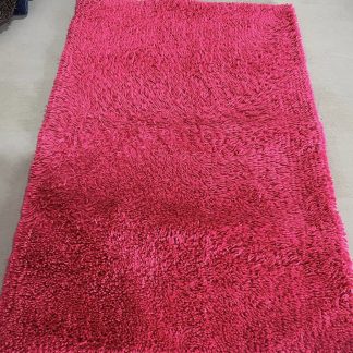 Shaggy Fuschia Rug