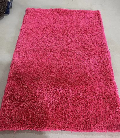 Shaggy Fuschia Rug