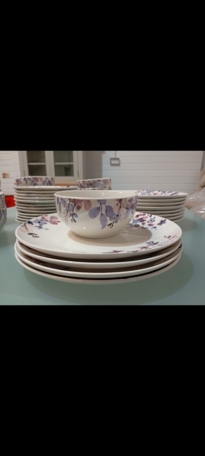 Floral Dinnerware - Image 4