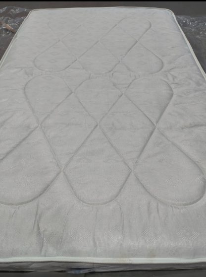 4ft Small Double White Mattress - Image 4
