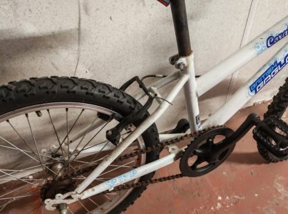 White Kids Bike - Image 3