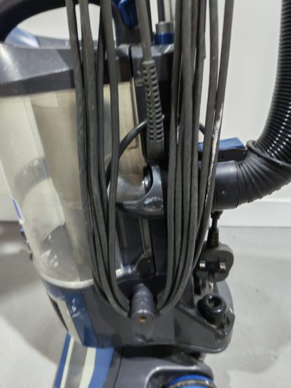 Shark lift away vacuum - Image 5